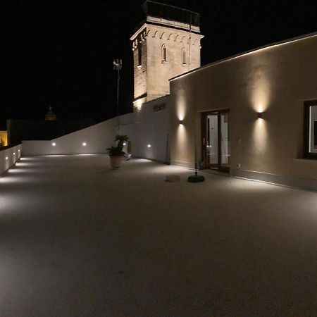 شقة La Dimora Del Principe Luxury House مازارا ديل فالو المظهر الخارجي الصورة